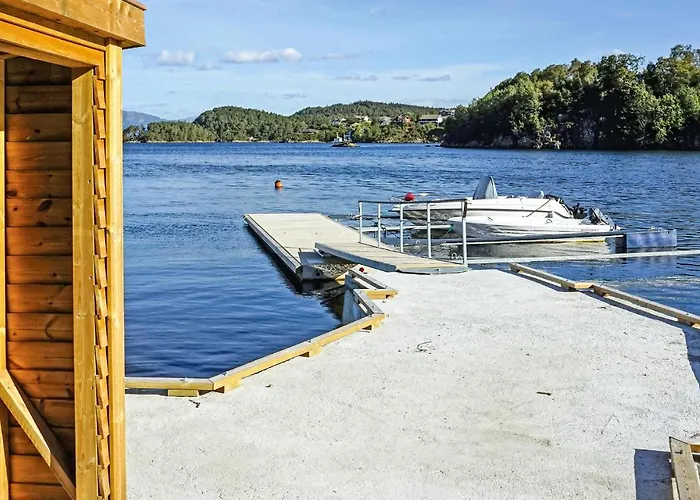 Feriehus In Lundegrend With Wifi Grimsland